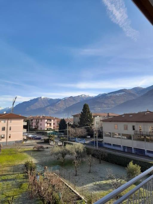 Casa Vacanza "Aurora" Costa Volpino Kültér fotó