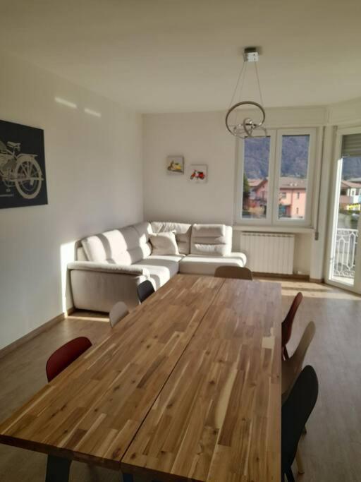 Casa Vacanza "Aurora" Costa Volpino Kültér fotó